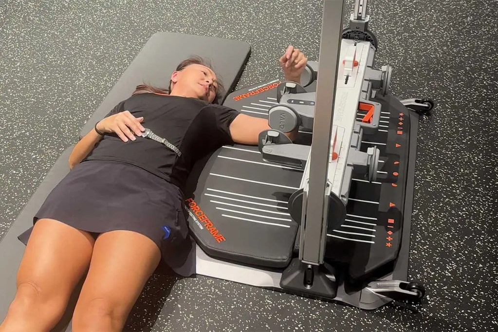 longevity, Asia, senior, gym, functional, exercise
